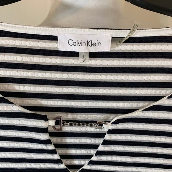 Calvin Klein women top size S - Picture 3 of 8
